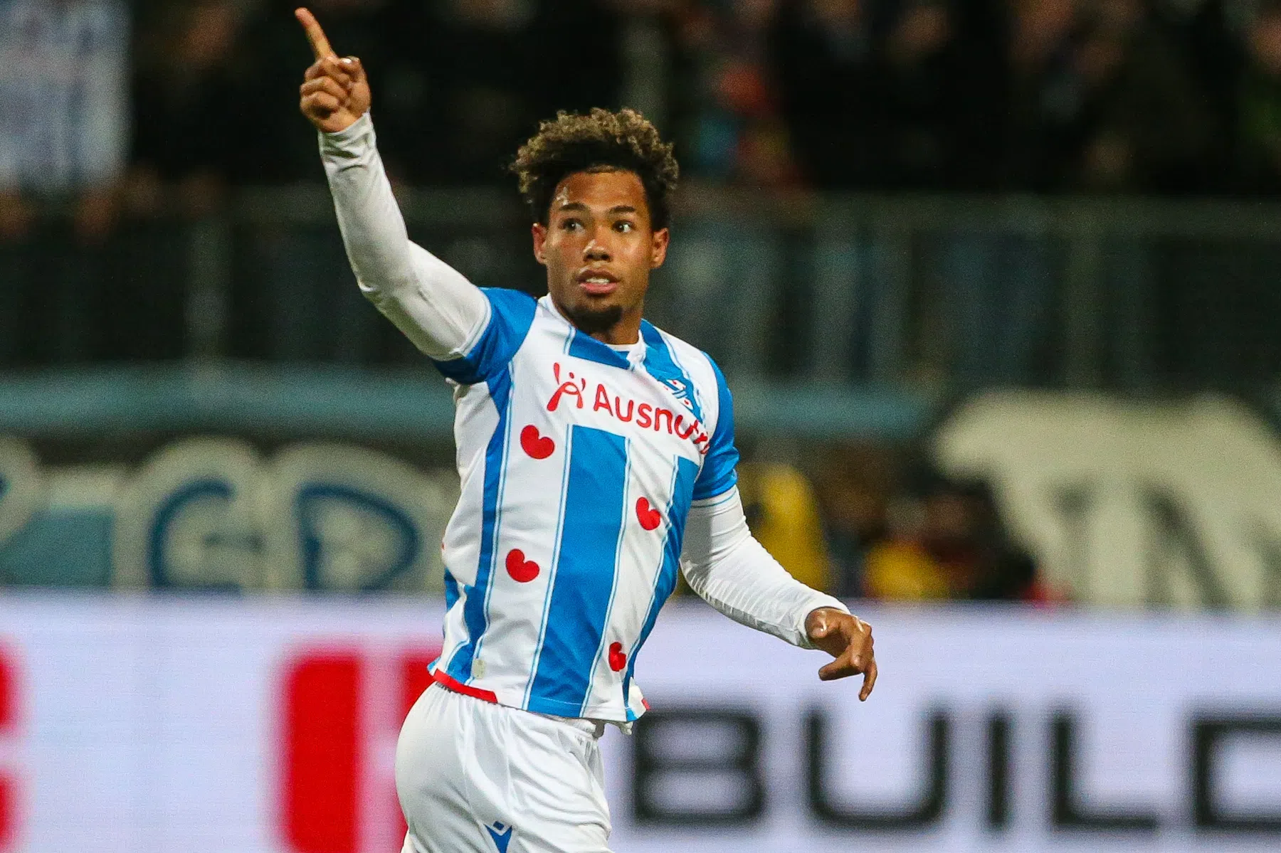 Van Ewijk pegelt Heerenveen naar de zege tegen Excelsior