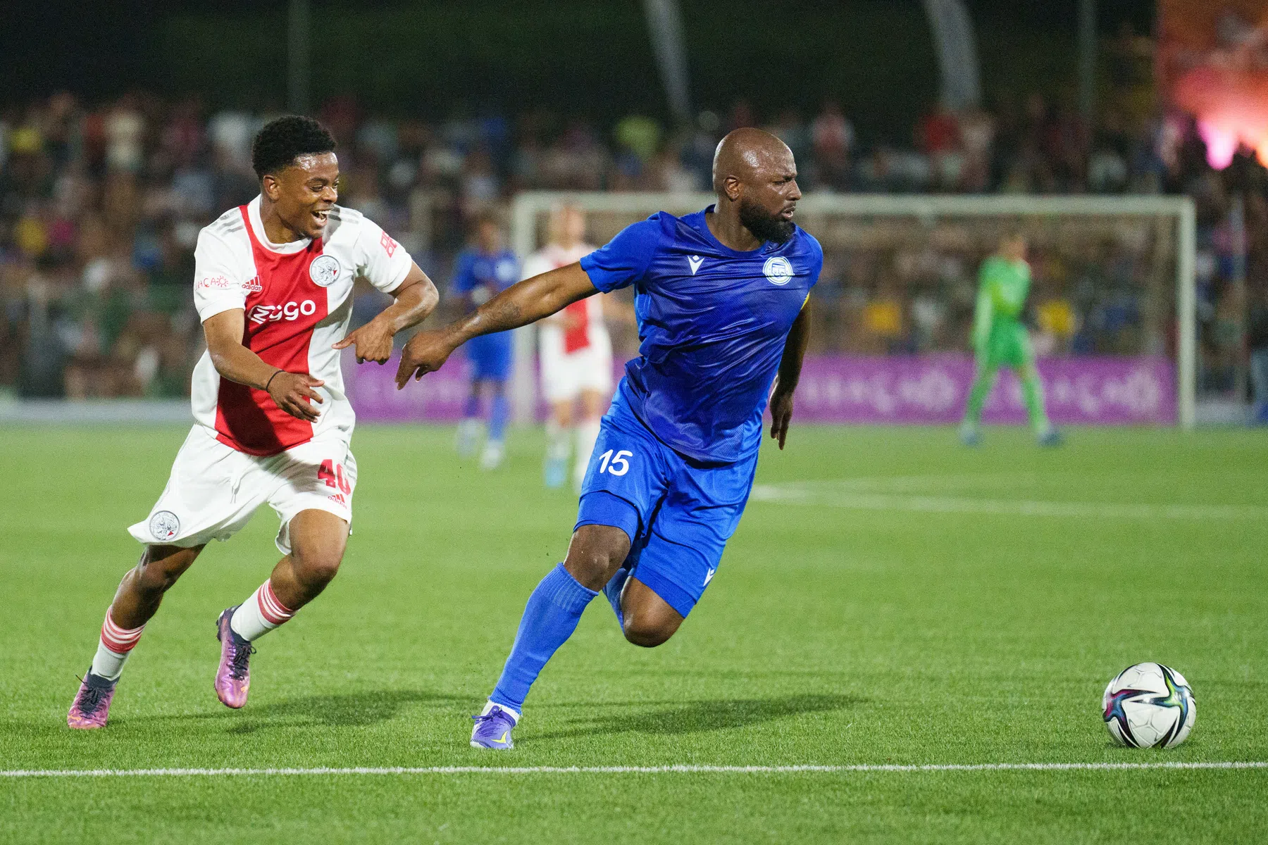 Willems werkt aan comeback: 'Nog één keer bewijzen dat ik bij de beste linksbacks hoor'