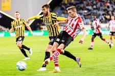 Thumbnail for article: Cocu analyseert Vitesse: harde woorden en snakken naar groen licht