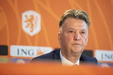 Thumbnail for article: Van Gaal had tranen in de ogen en zag naakte spelers op FaceTime
