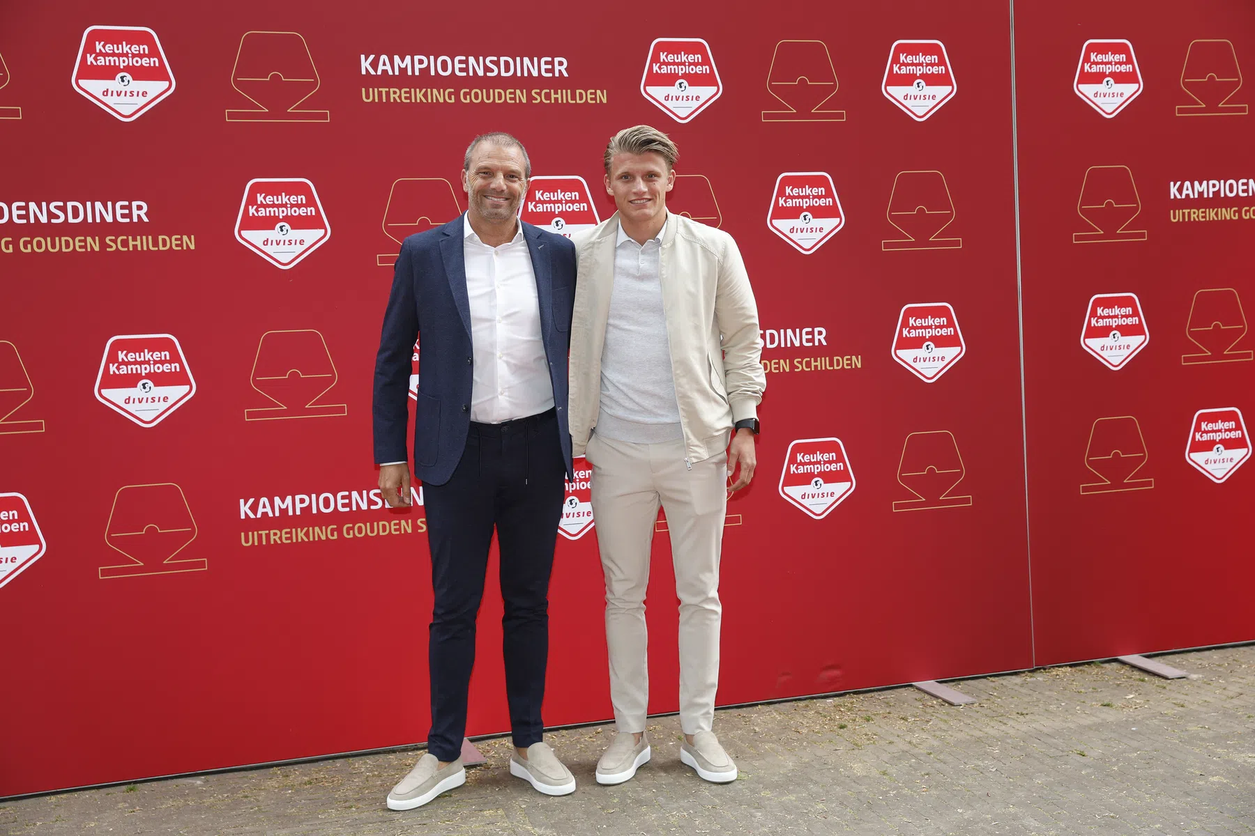 Onvermijdelijke geschiedt op Spangen: Steijn pijnigt Steijn