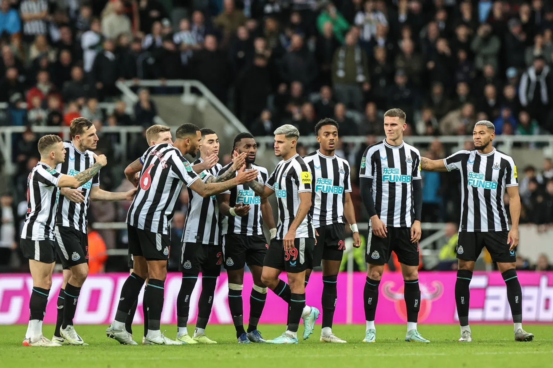 Newcastle blijft gaan en duwt Chelsea dieper het moeras in