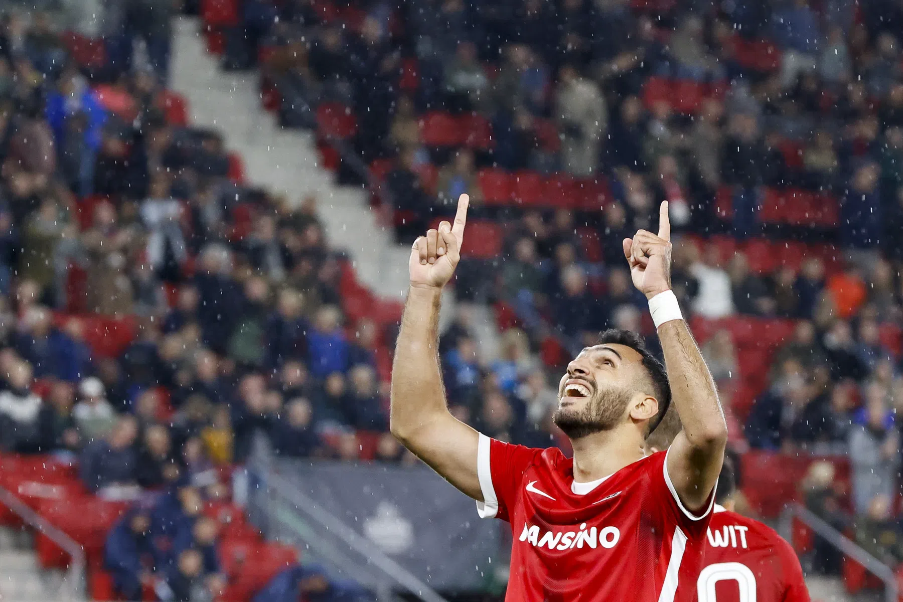 Jansen heeft wat te kiezen tegen PSV: De Wit en Pavlidis kunnen starten