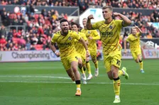 Thumbnail for article: Millwall heeft eigen Bergkamp: Flemming steelt de show met hattrick