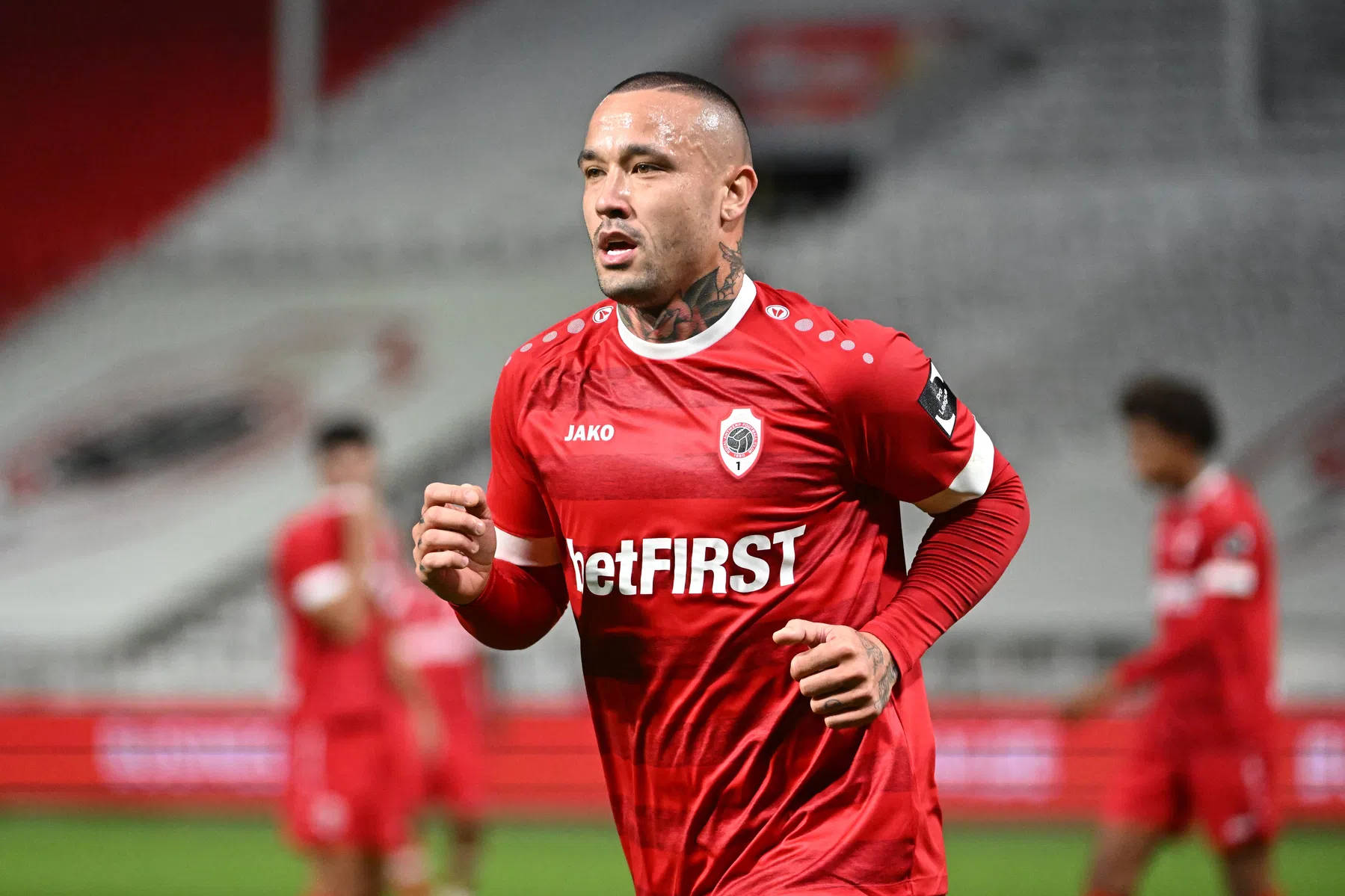 Antwerp grijpt in en wil af van enfant terrible Nainggolan