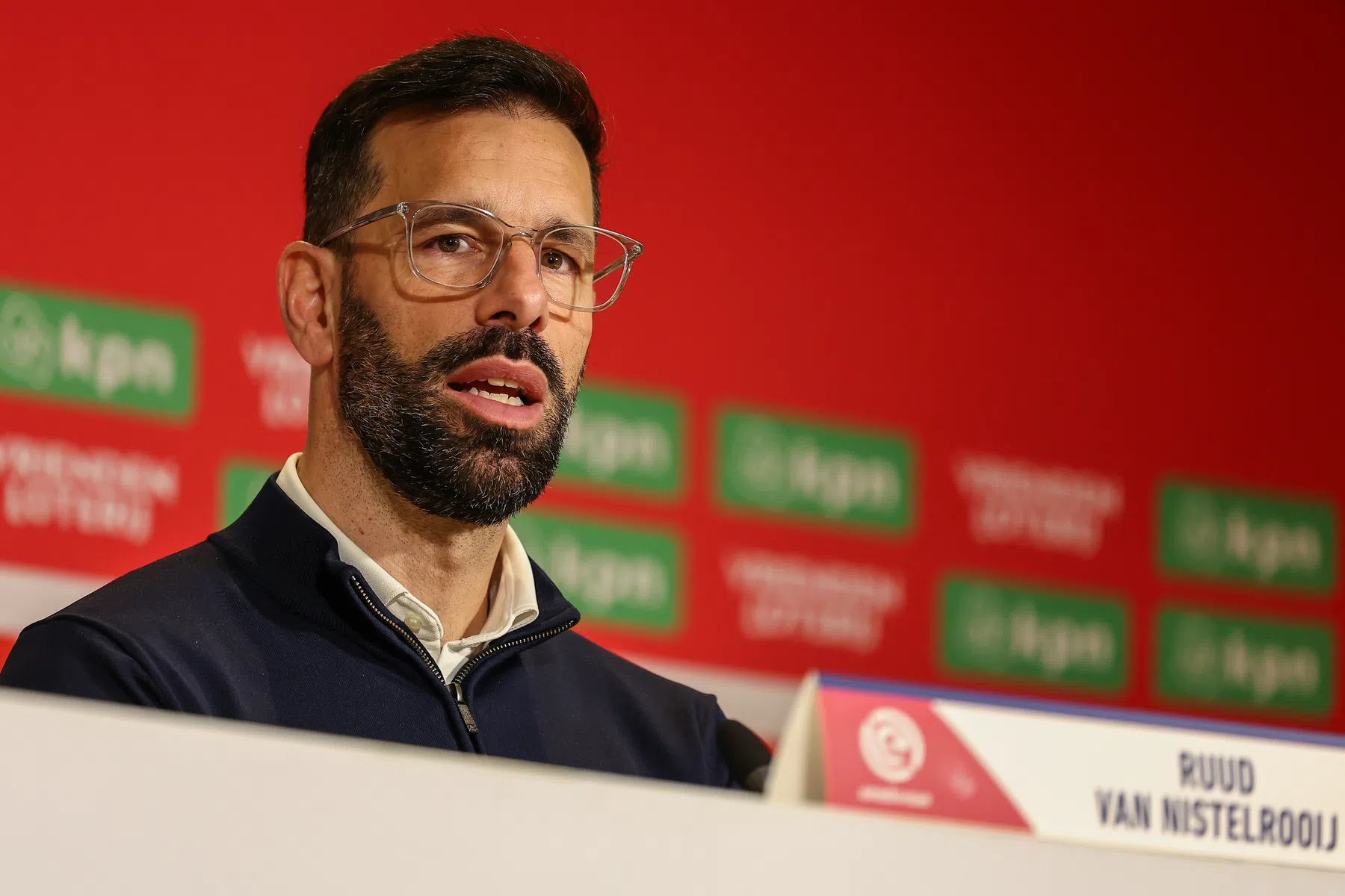 Van Nistelrooij wijst naar externe factoren: 'WK speelt toch onbewust mee'