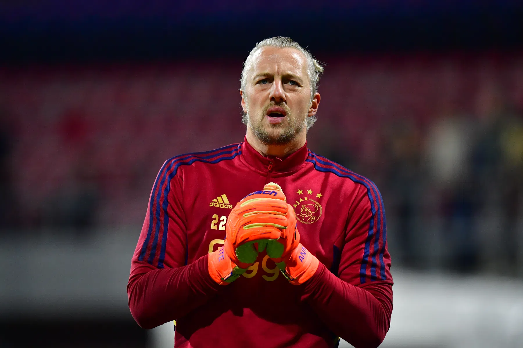 Pasveer erkent crisis bij Ajax: 'Dat mag je wel zeggen, ja'