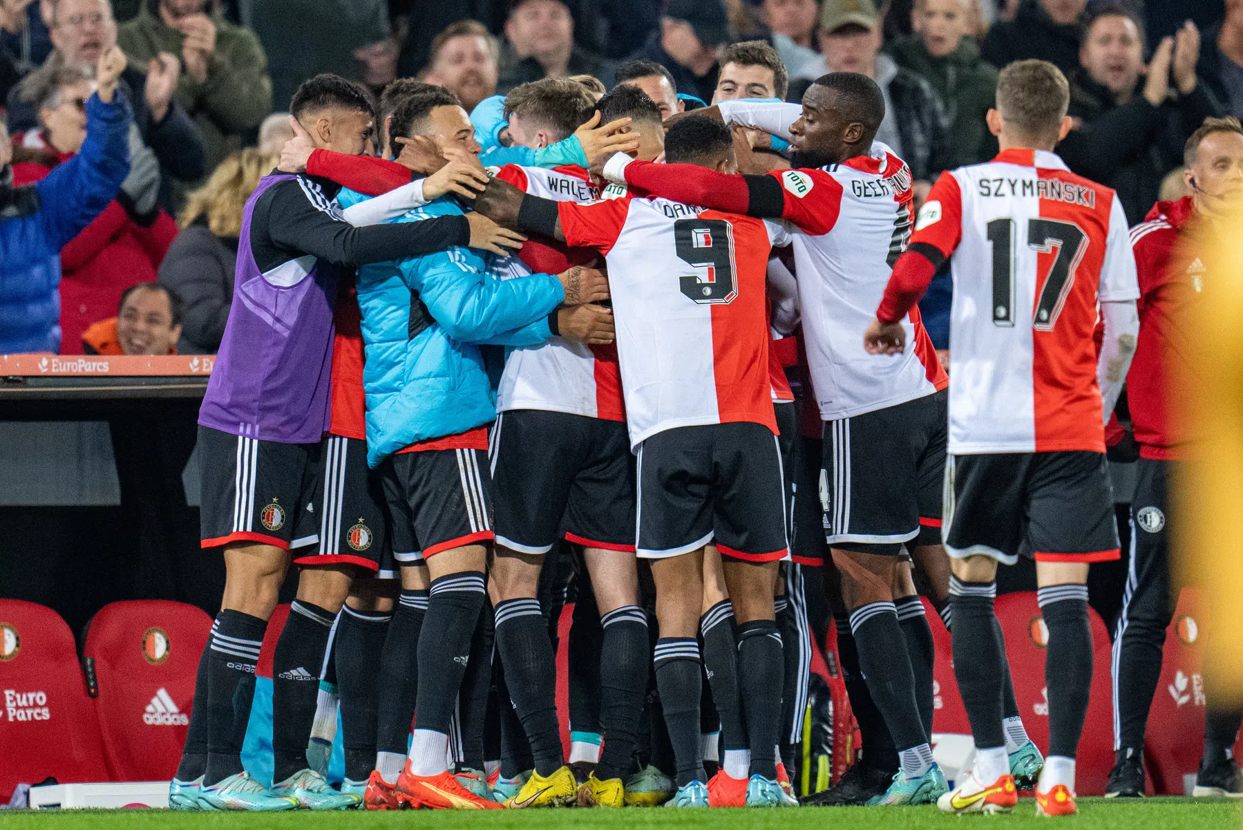 Lof voor Feyenoord: 'Anderhalf jaar geleden werden ze belachelijk gemaakt'