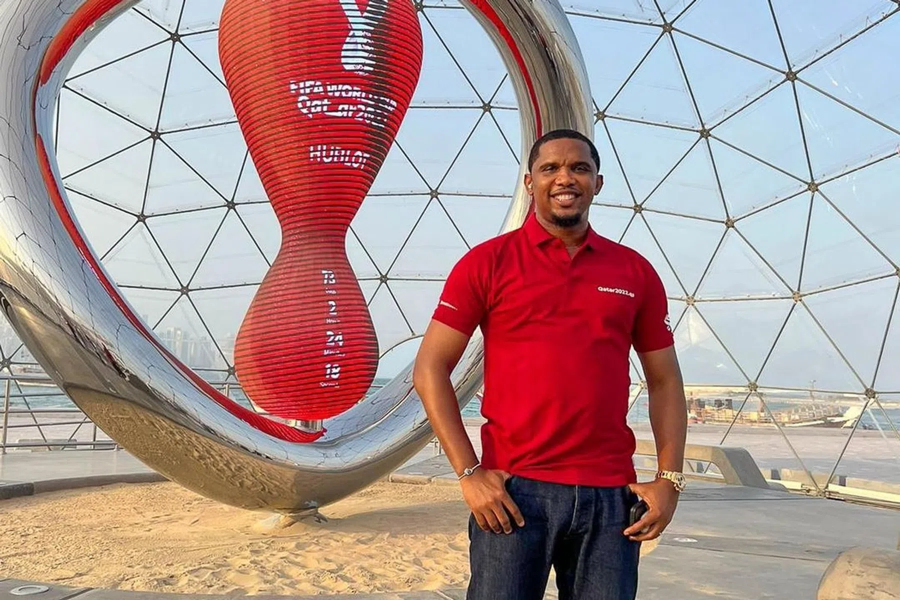 Eto'o zorgt voor hilariteit met voorspelling van onwaarschijnlijk WK-verloop