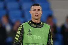 Thumbnail for article: 'Ten Hag vernederde Ronaldo, het was een gebrek aan respect' 