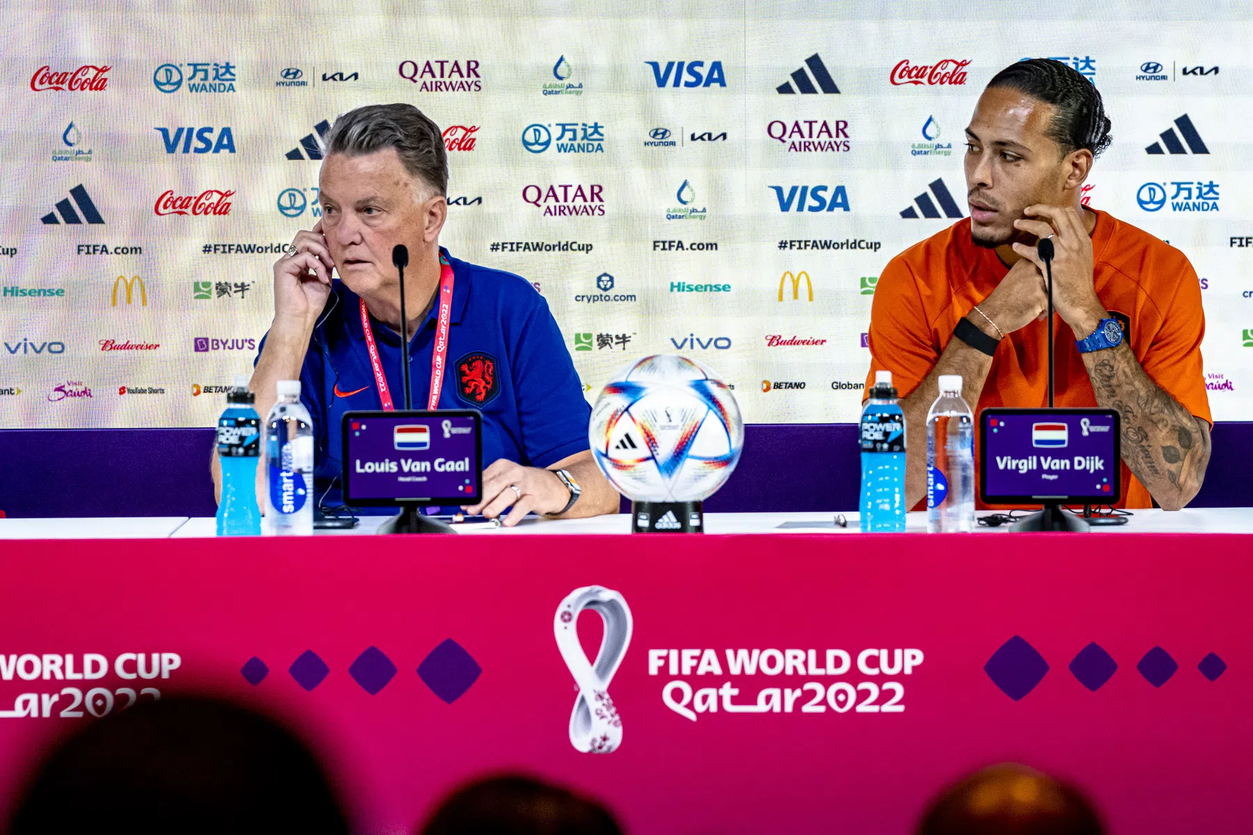 Van Gaal is klaar met statements: 'Ik zet er een punt achter'