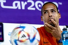 Thumbnail for article: Van Dijk heeft weinig zin in gele kaart voor dragen van OneLove-band