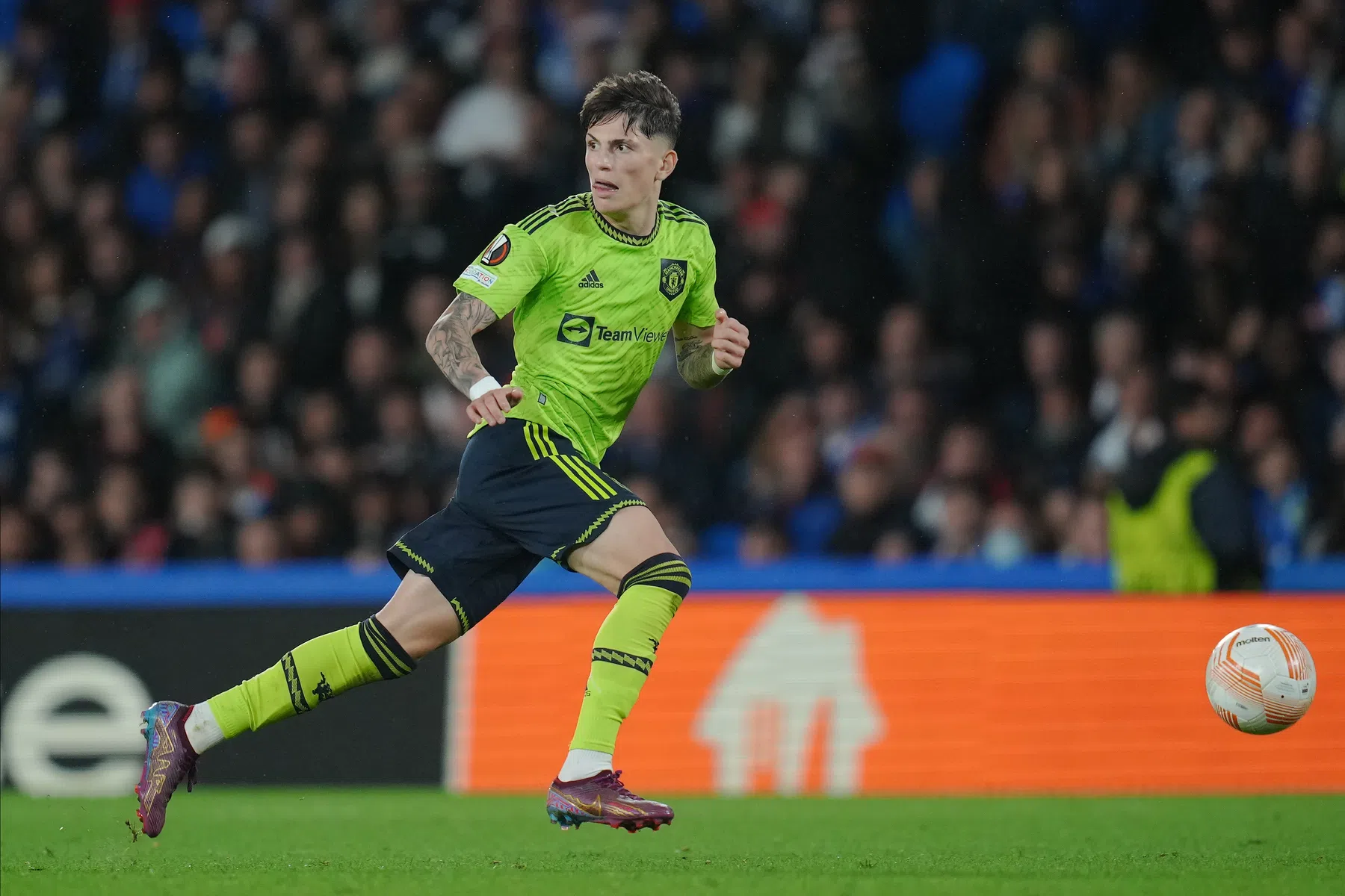 Man Utd-talent prijst Ten Hag: 'Hij is vooral een geweldig mens'