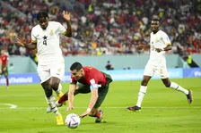 Thumbnail for article: Woede in Ghana na discutabele penalty: 'Waarom? Alleen omdat het Ronaldo is?' 