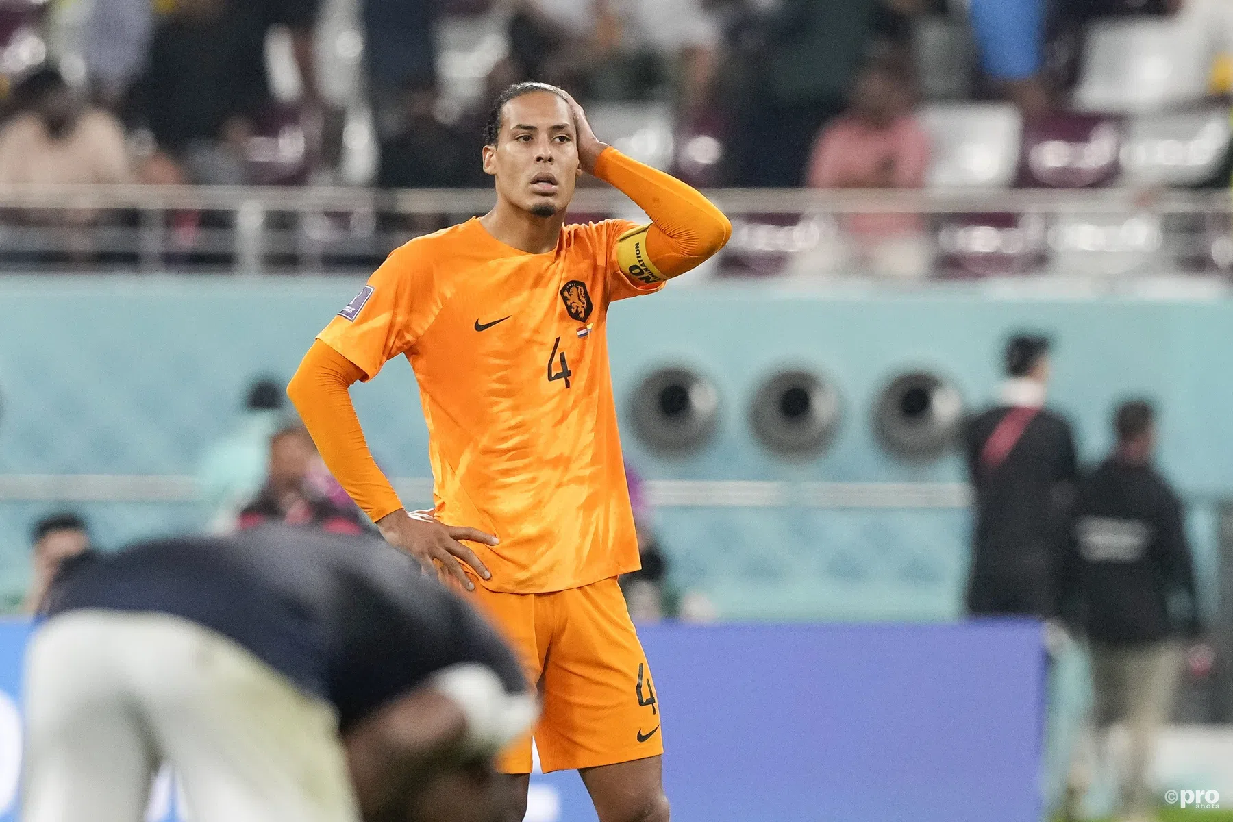 Moet Virgil reageren op Van Basten? 'Gevoelig voor weinig lof'