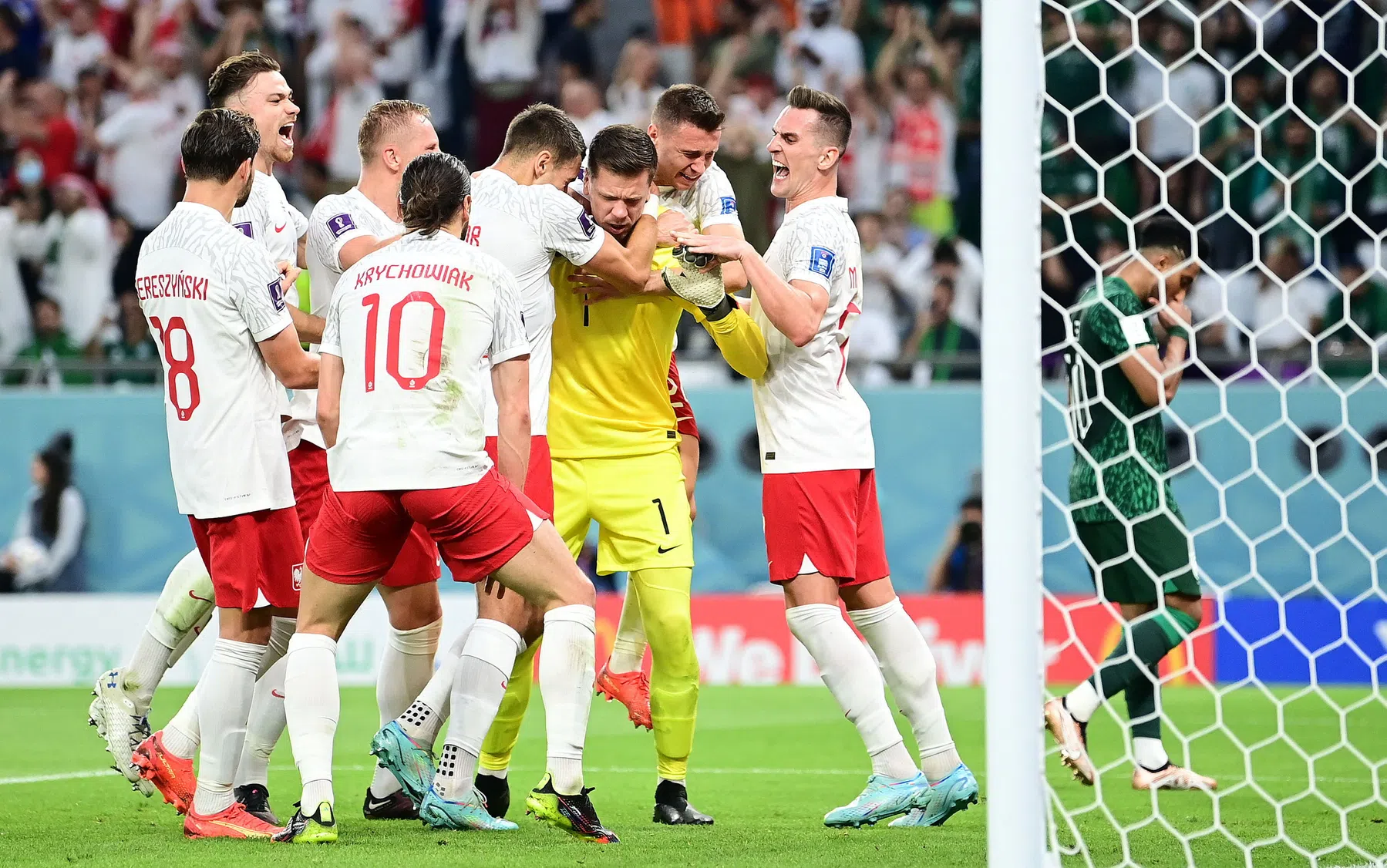 Polen doorstaat Saoedische storm dankzij Szczesny, Zielinski en Lewandowski