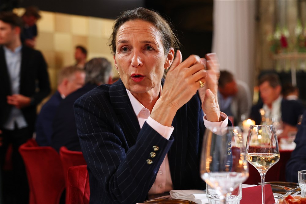 KNVB-leiding wil niet provoceren: OneLove-speldje in plaats van band