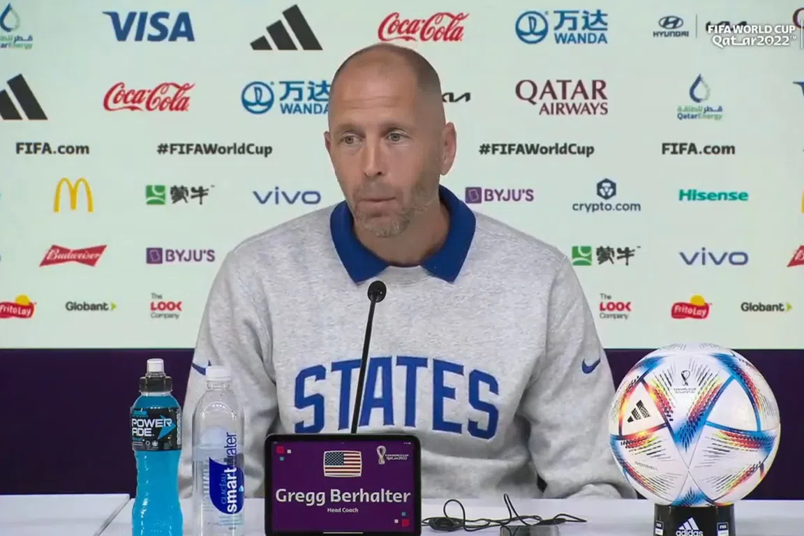 Persconferentie VS voor wedstrijd tegen Iran neemt absurde vormen aan