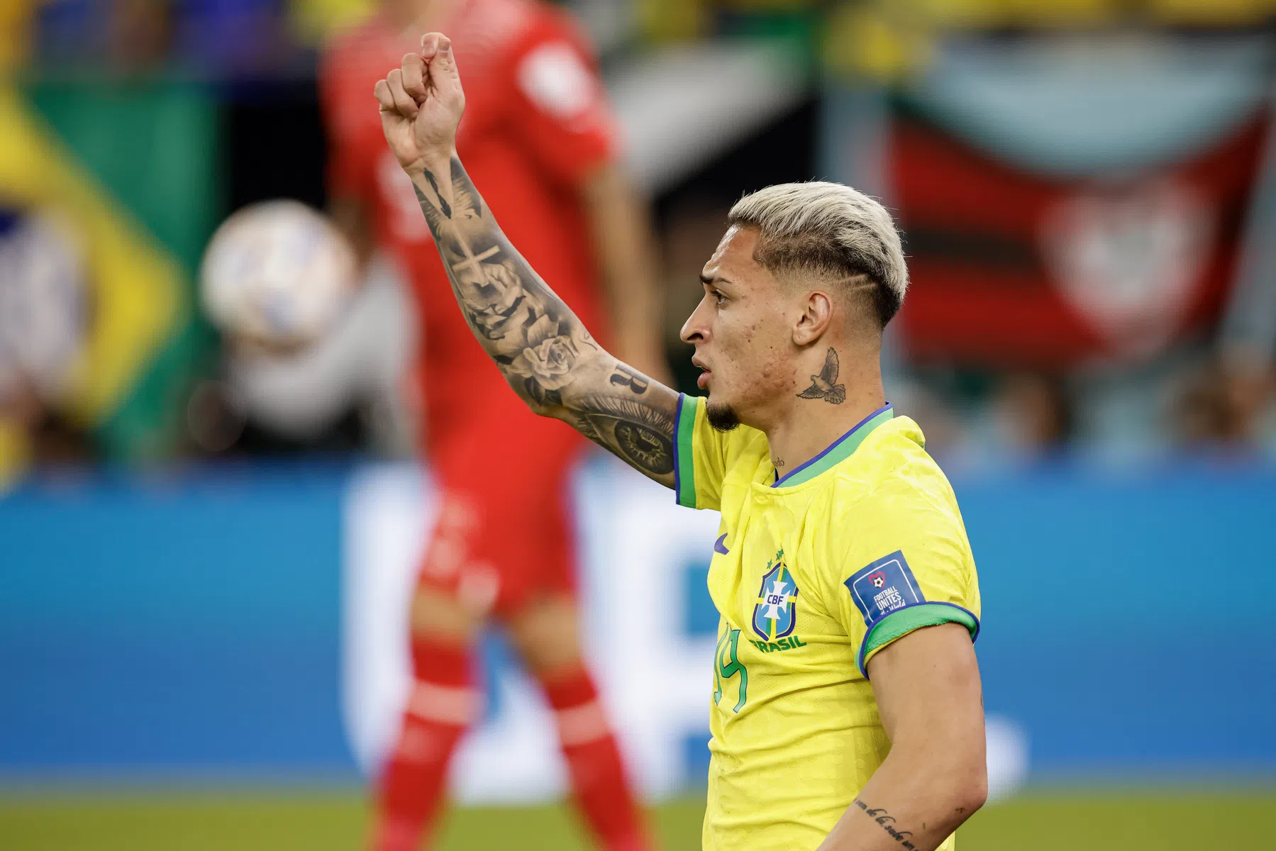 Antony verklaart griepgolf bij Brazilië: 'Komt door de airconditioning' 