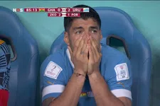 Thumbnail for article: Grote ontsteltenis bij Uruguay: uitschakeling ondanks zege op Ghana