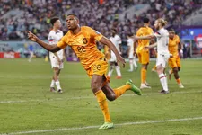 Thumbnail for article: Oranje naar de kwartfinale met Dumfries als grote uitblinker