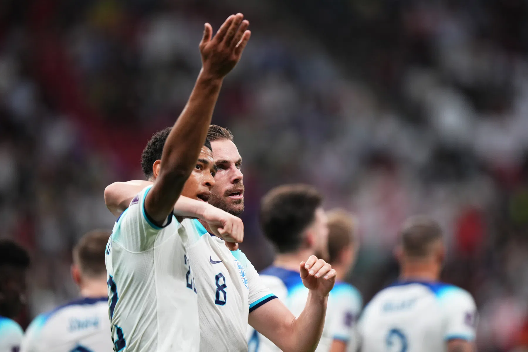 Engeland dendert met jeugdig elan door: prachtig affiche in kwartfinale