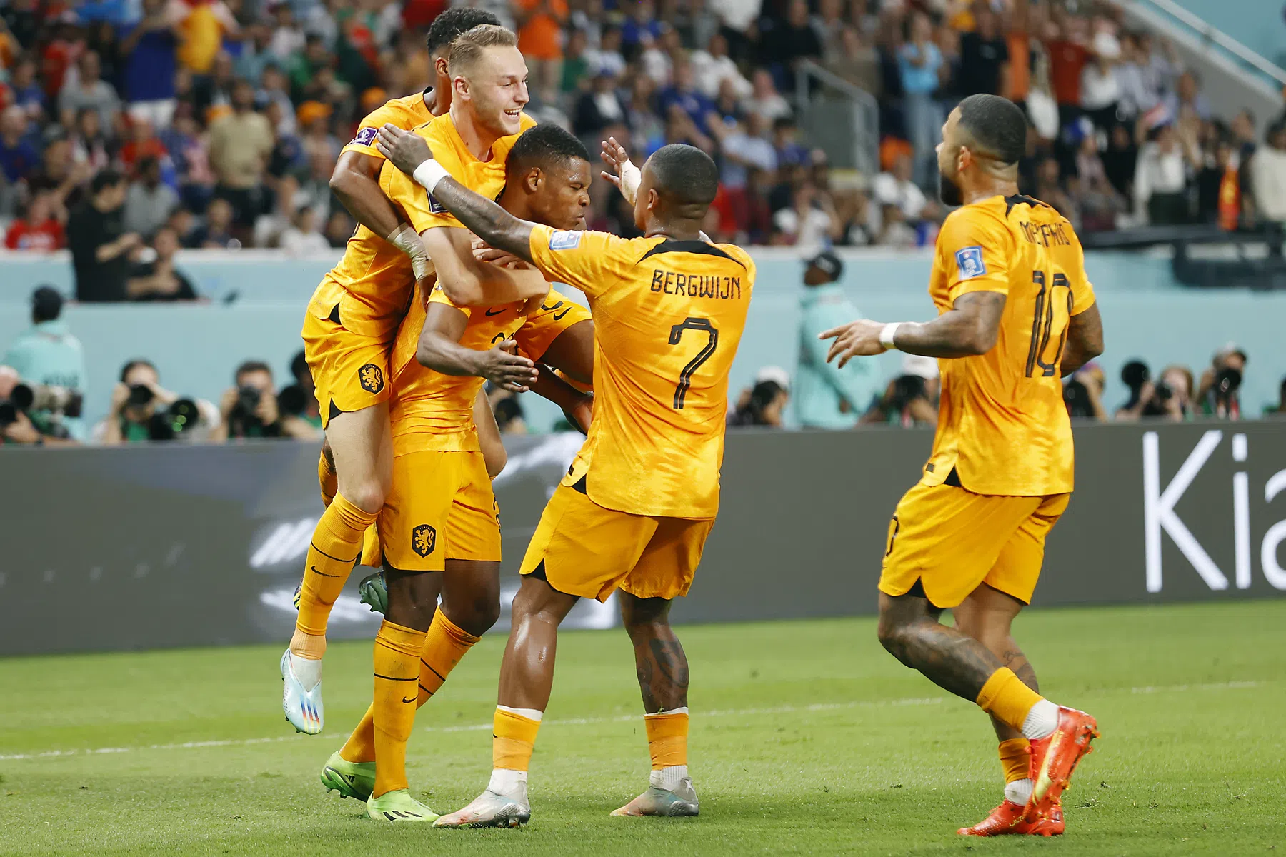 'Nederlands elftal ziet kans op wereldtitel stijgen'