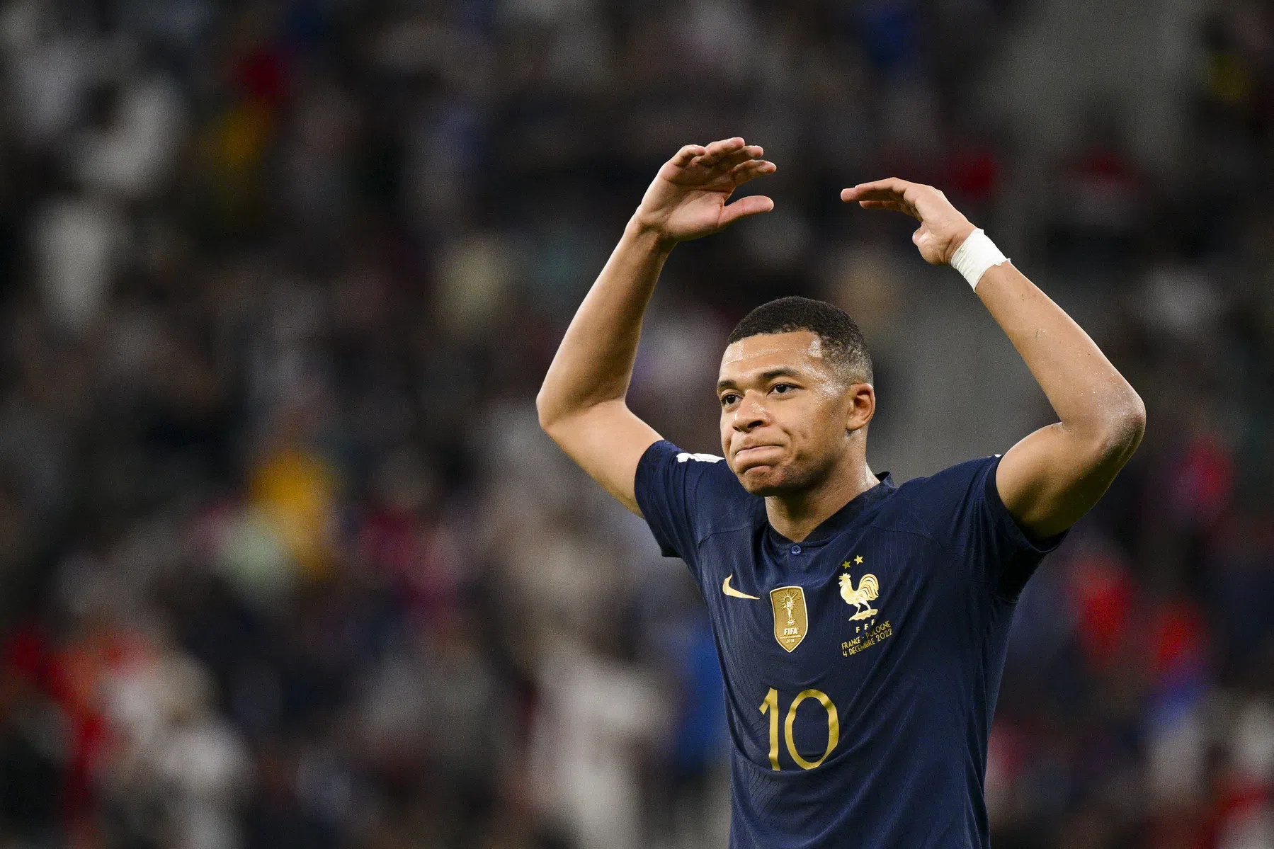 Mbappé passeert Maradona en Ronaldo en schrijft WK-historie