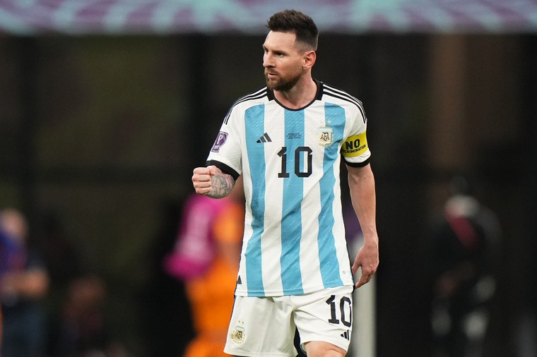 De levende droom van WK-icoon Messi: 'In de hemel duwt Maradona ons'