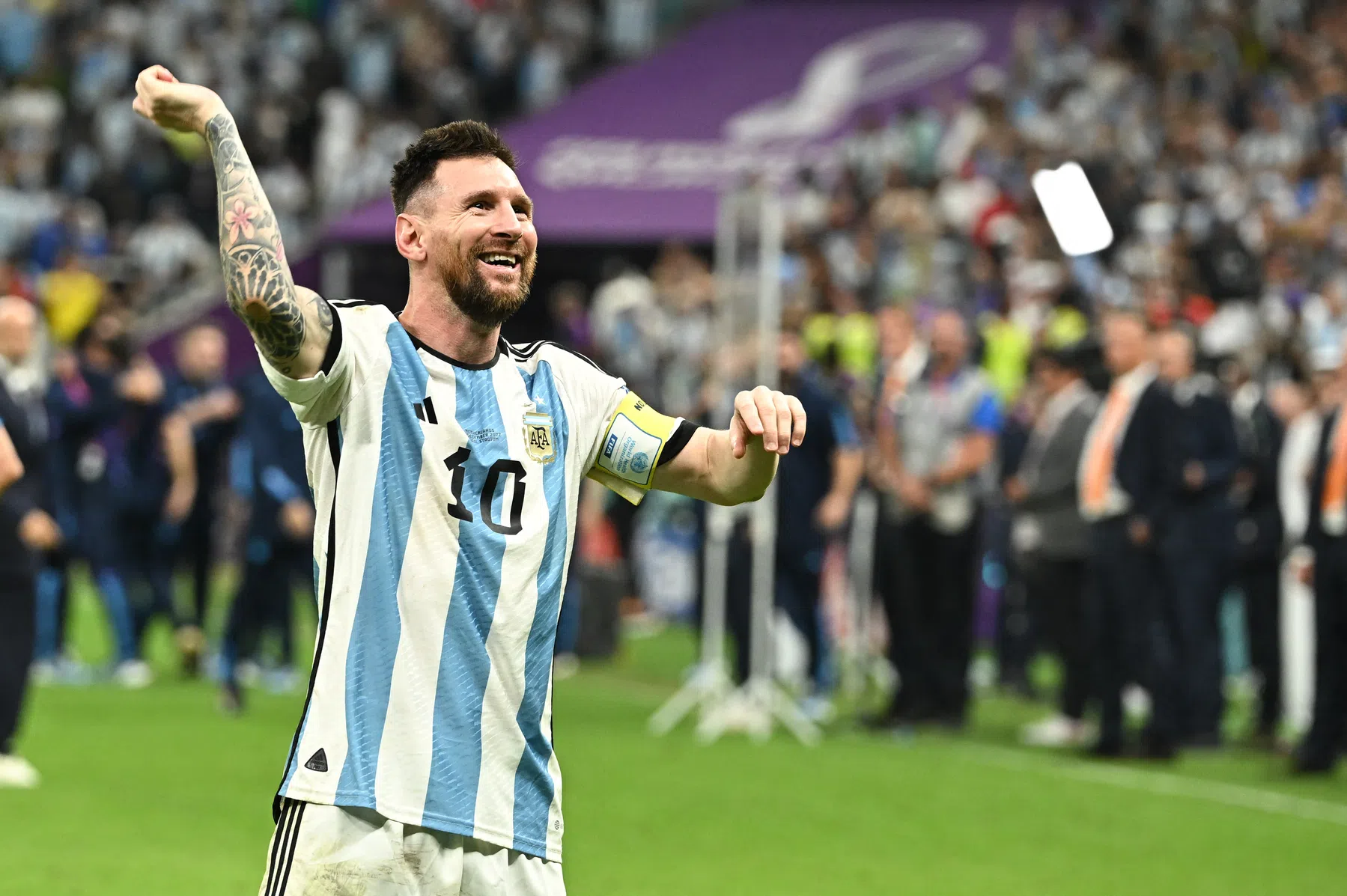 'Niet te ontkennen dat rebellerende Messi steeds meer Maradona wordt'