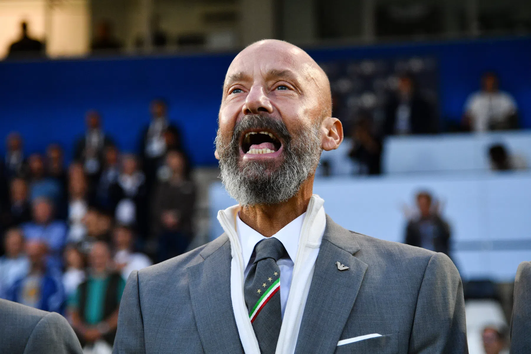 Teammanager Vialli legt taken noodgedwongen neer bij Italië