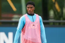 Thumbnail for article: Feyenoord in Lagos: de jeugd staat te trappelen