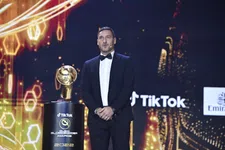Thumbnail for article: 'Als ik zie wat Ronaldo doormaakt, is het alsof ik mijn eigen carrière herbeleef'