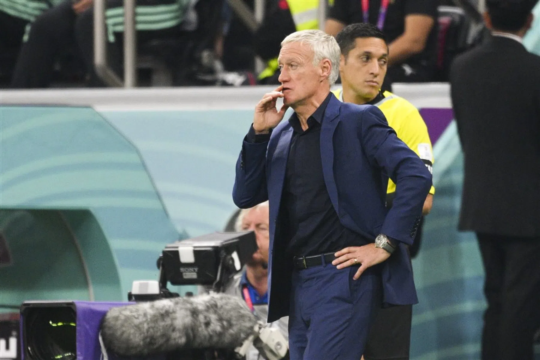 Deschamps kan media niet wijzer maken over Franse griepgolf