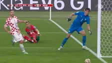 Thumbnail for article: Afellay en Boulahrouz lachen om keeper Bounou: 'Hij moest wakker worden'