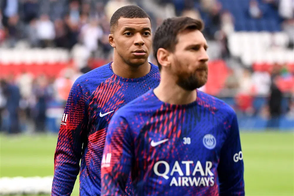 Messi en Mbappé op zo'n beetje alle covers: L'Équipe blinkt uit