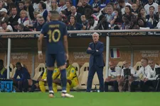 Thumbnail for article: Deschamps ontwijkt vragen over toekomst: 'Ook als we hadden gewonnen'