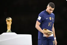 Thumbnail for article: 'Mbappé is een groot kampioen die nog lang niet al zijn geheimen heeft onthuld'
