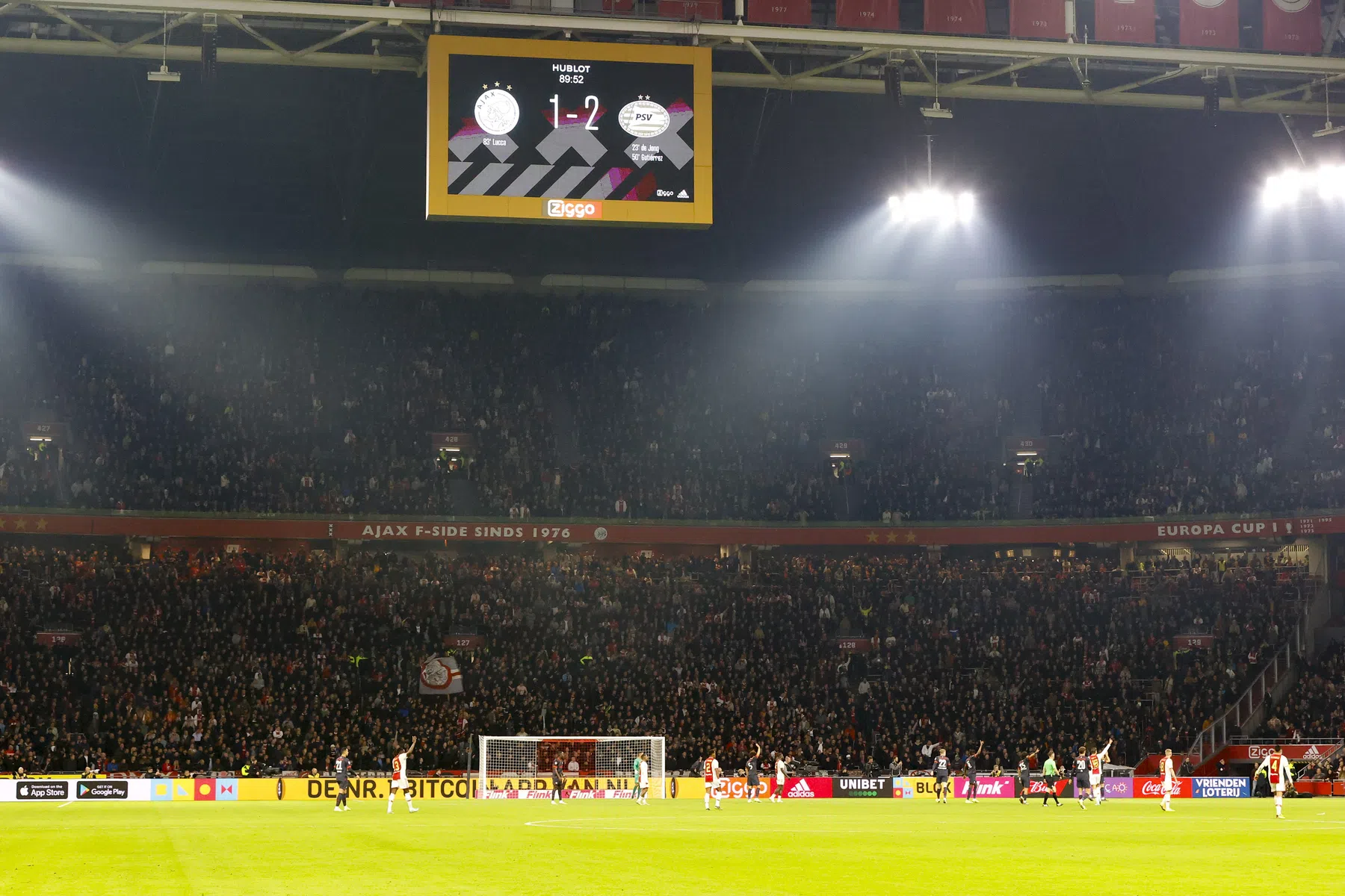 Politiebond pleit voor Eredivisie-wedstrijden zonder publiek