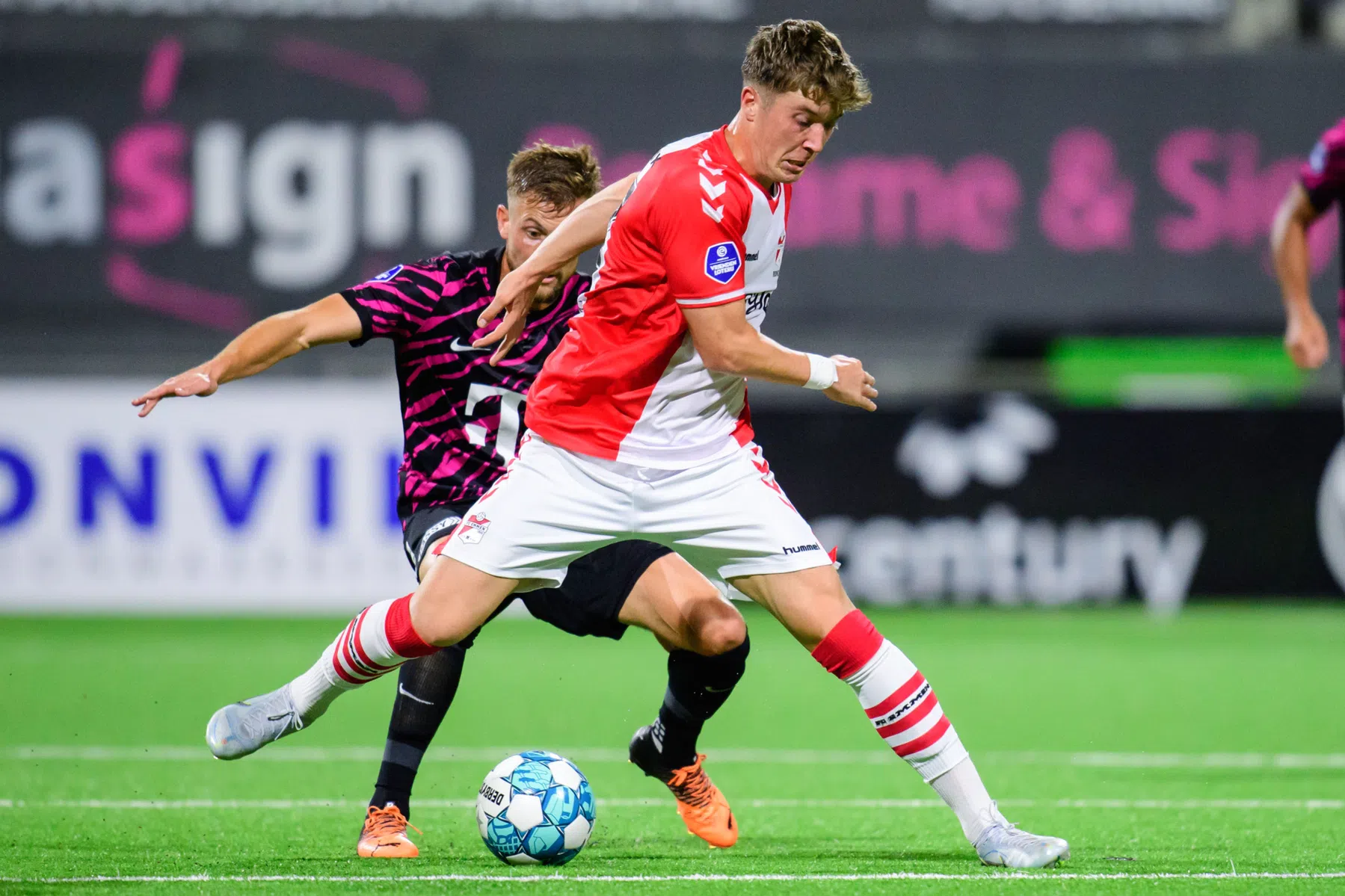 Clubs in de gevarenzone op rapport: zorgen in Emmen, Leeuwarden en Volendam