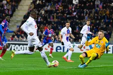 Thumbnail for article: Piepjong PSG ontsnapt zonder sterspelers aan bekerblamage
