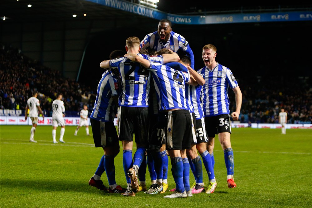 FA Cup-magie: filmsterrenclub stunt en Newcastle beleeft blamage