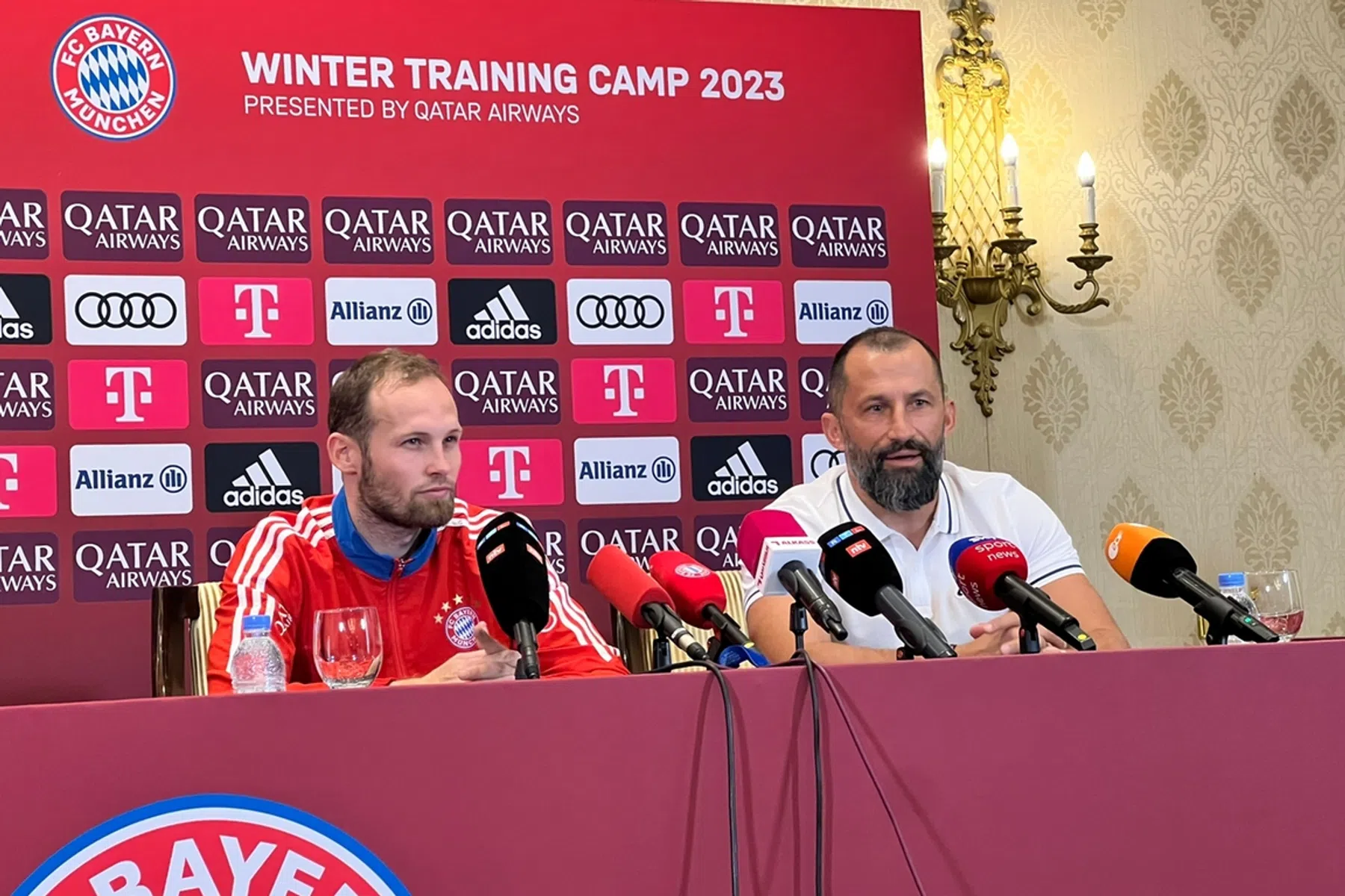 Blind geeft eerste persconferentie bij Bayern: 'Ik ken mijn plek'