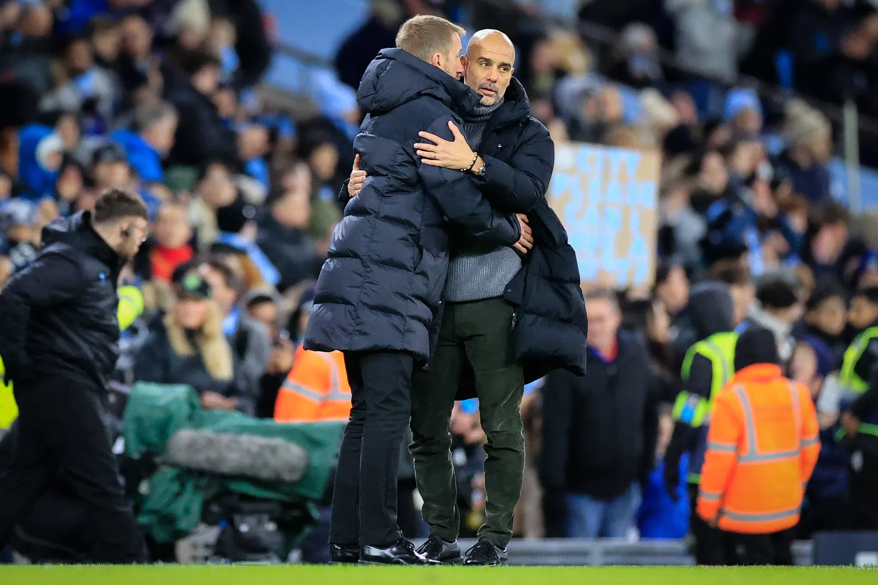 Guardiola neemt het op voor Potter na pijnlijke spreekkoren