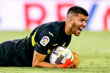 Thumbnail for article: De terugkerende winterspagaat van Ajax: investeren of afwachten?