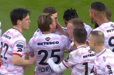 Thumbnail for article: Scorende Vormer is weer voetballer én publiekslieveling: 'Ruud, Ruud, Ruud'