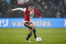 Thumbnail for article: Wieffer maakt indruk bij basisdebuut: 'Hij brengt power in het spel'