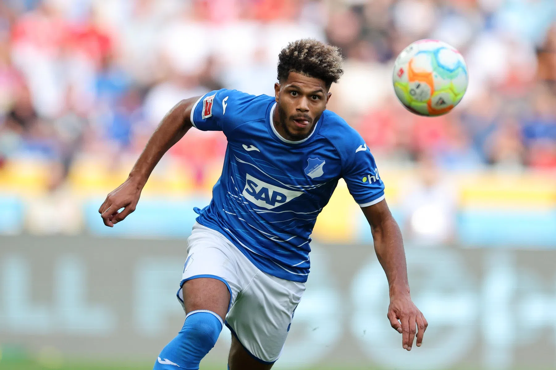 Leeds United presenteert recordaanwinst uit de Bundesliga