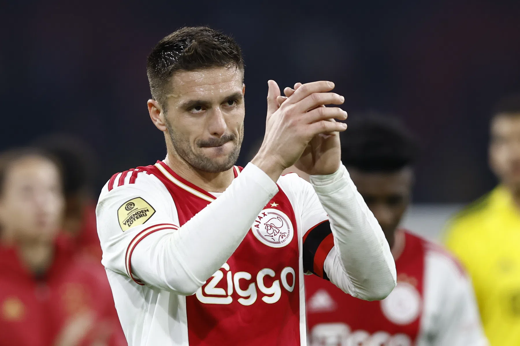 Tadic kritisch op nerveus Ajax: 'Dit is niet goed genoeg'
