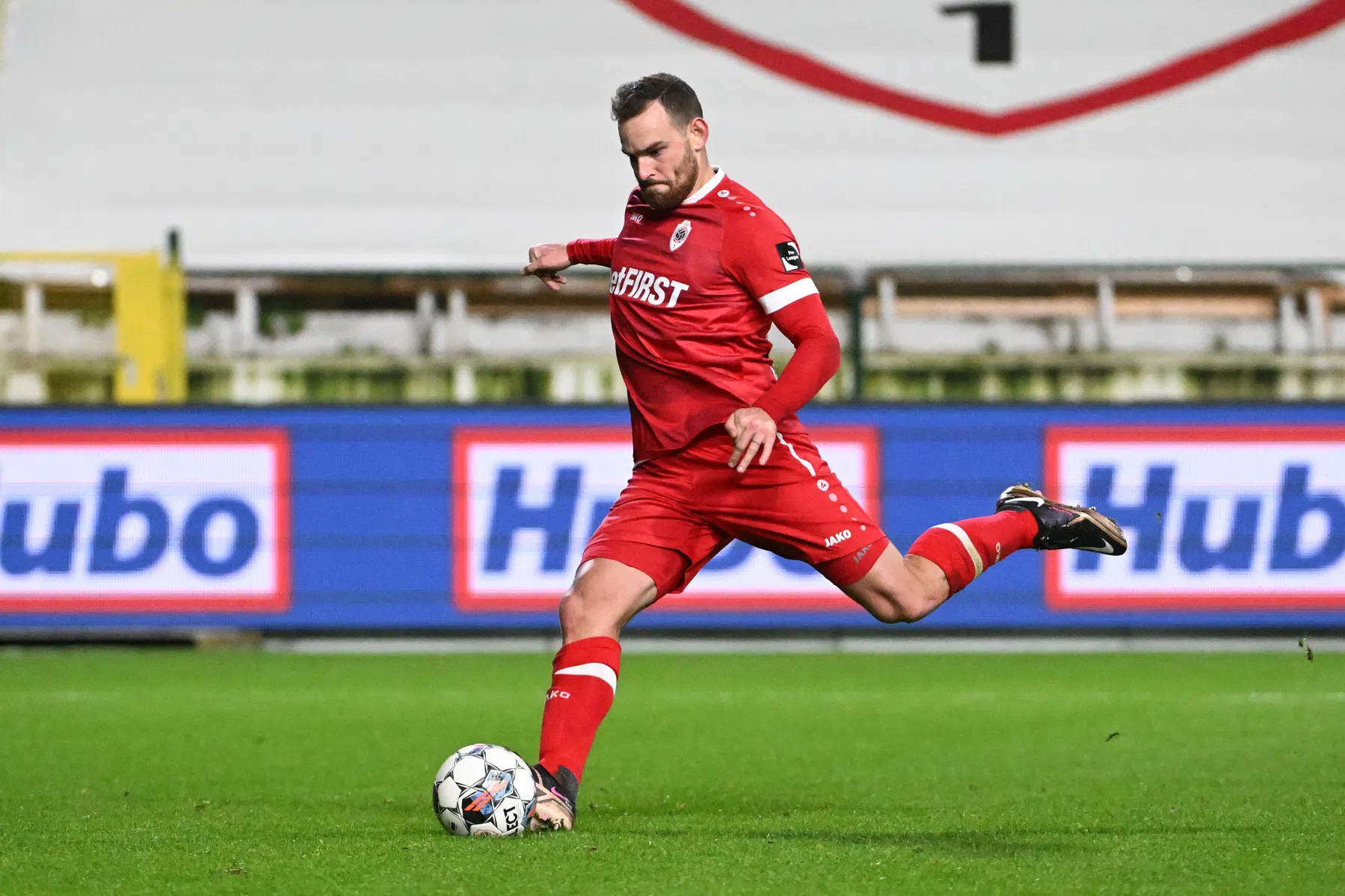 Droomduo Janssen-Stengs helpt Van Bommel aan belangrijke zege